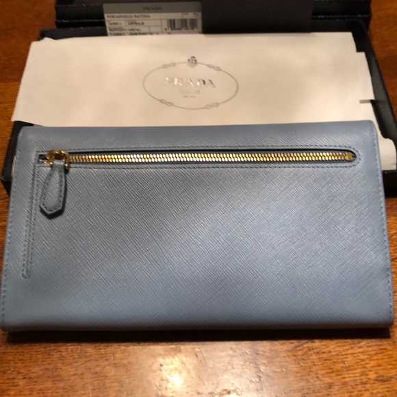 Prada wallet - Picture 5 of 8
